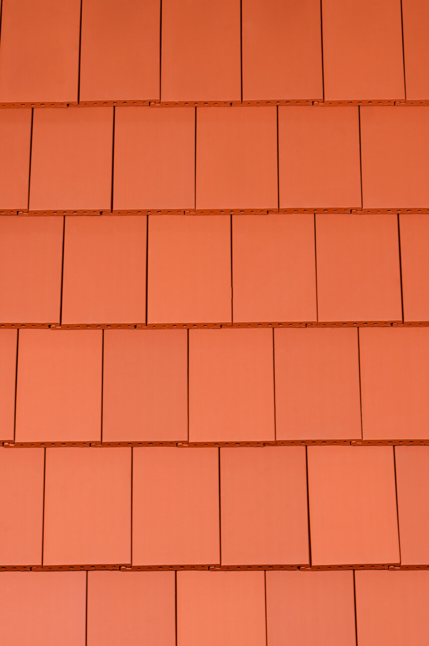 Naravno rdeča   naravno – laying